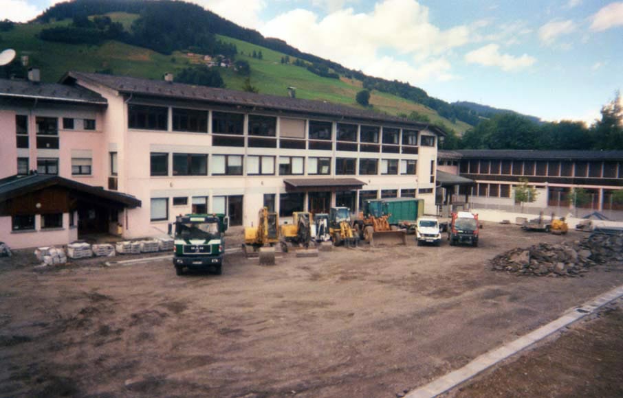 2 BTP pose de canalisation près de Sallanches