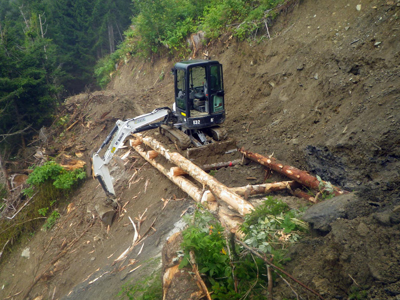 2 BTP Terrassement en Haute Savoie