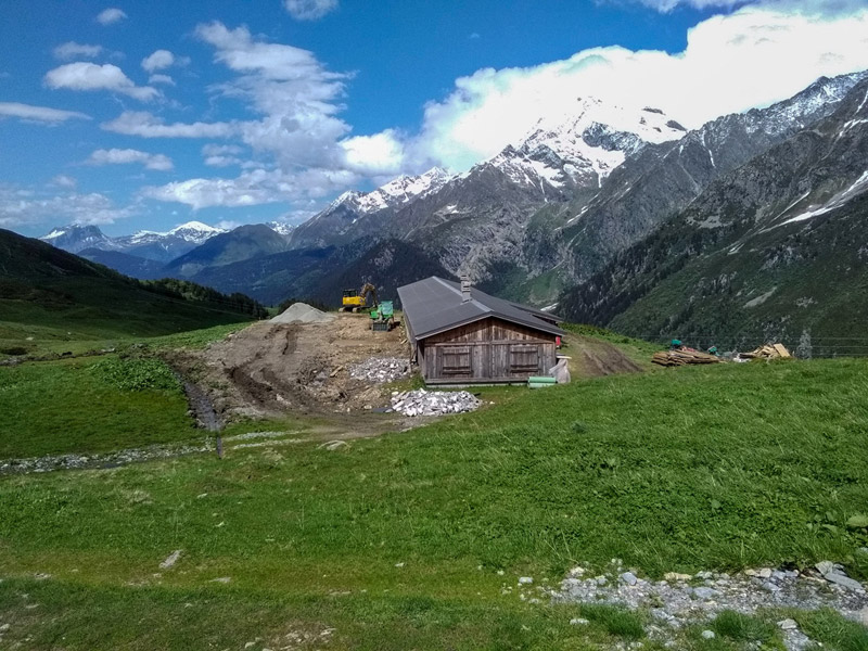 2 BTP Terrassement en Haute Savoie